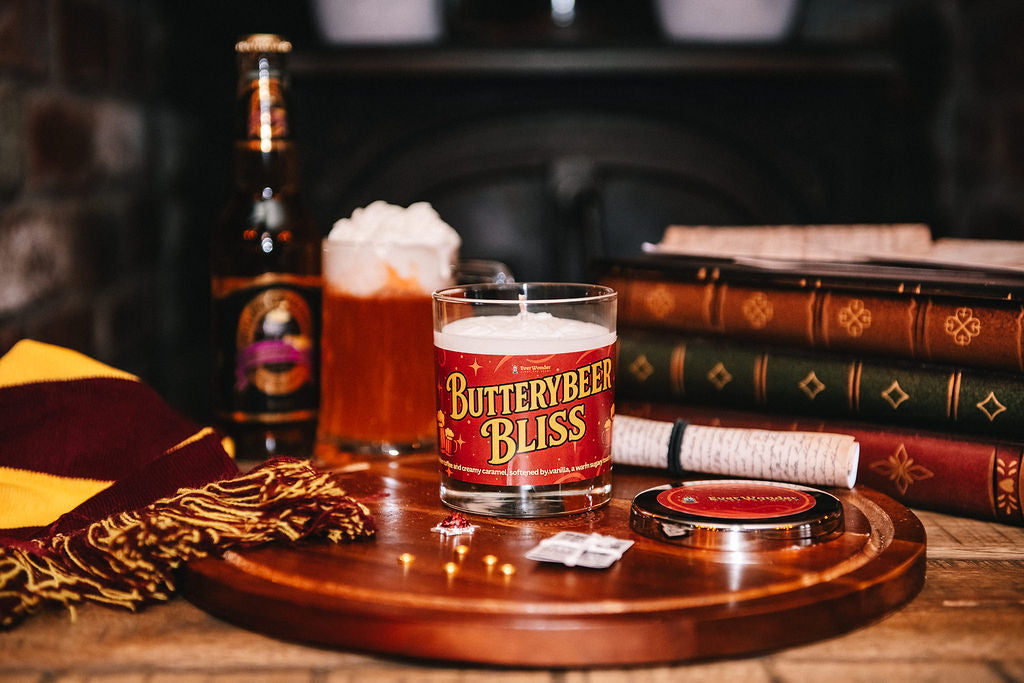Butterybeer Bliss candle creating a cosy tavern atmosphere